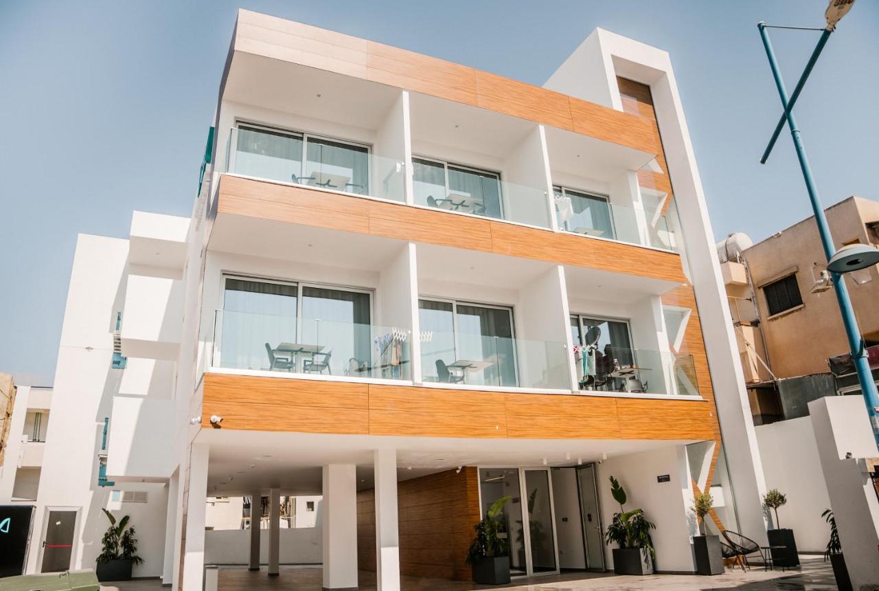 Caramela Luxury Apts Aya Napa Dış mekan fotoğraf