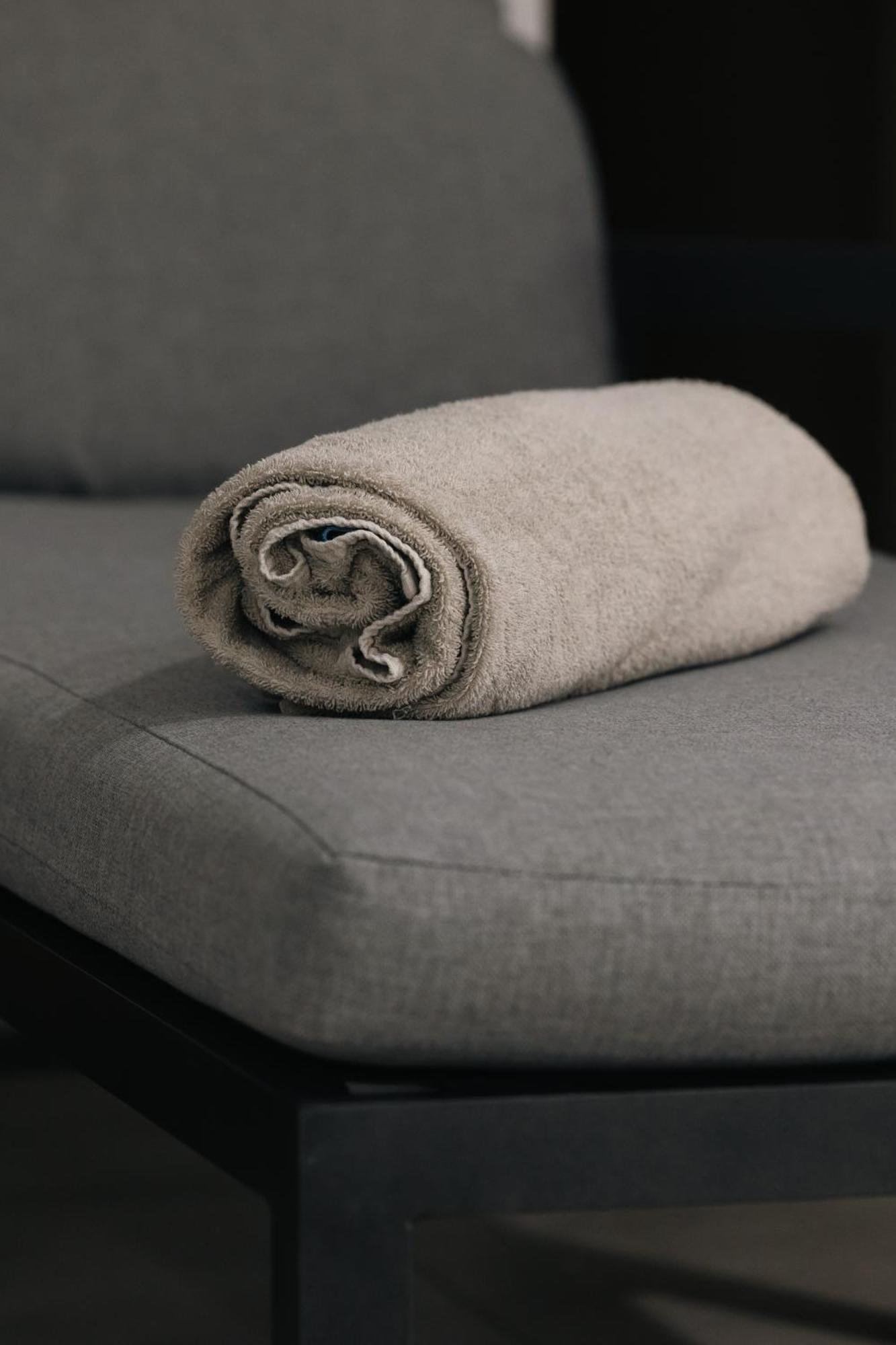 Caramela Luxury Apts Aya Napa Dış mekan fotoğraf