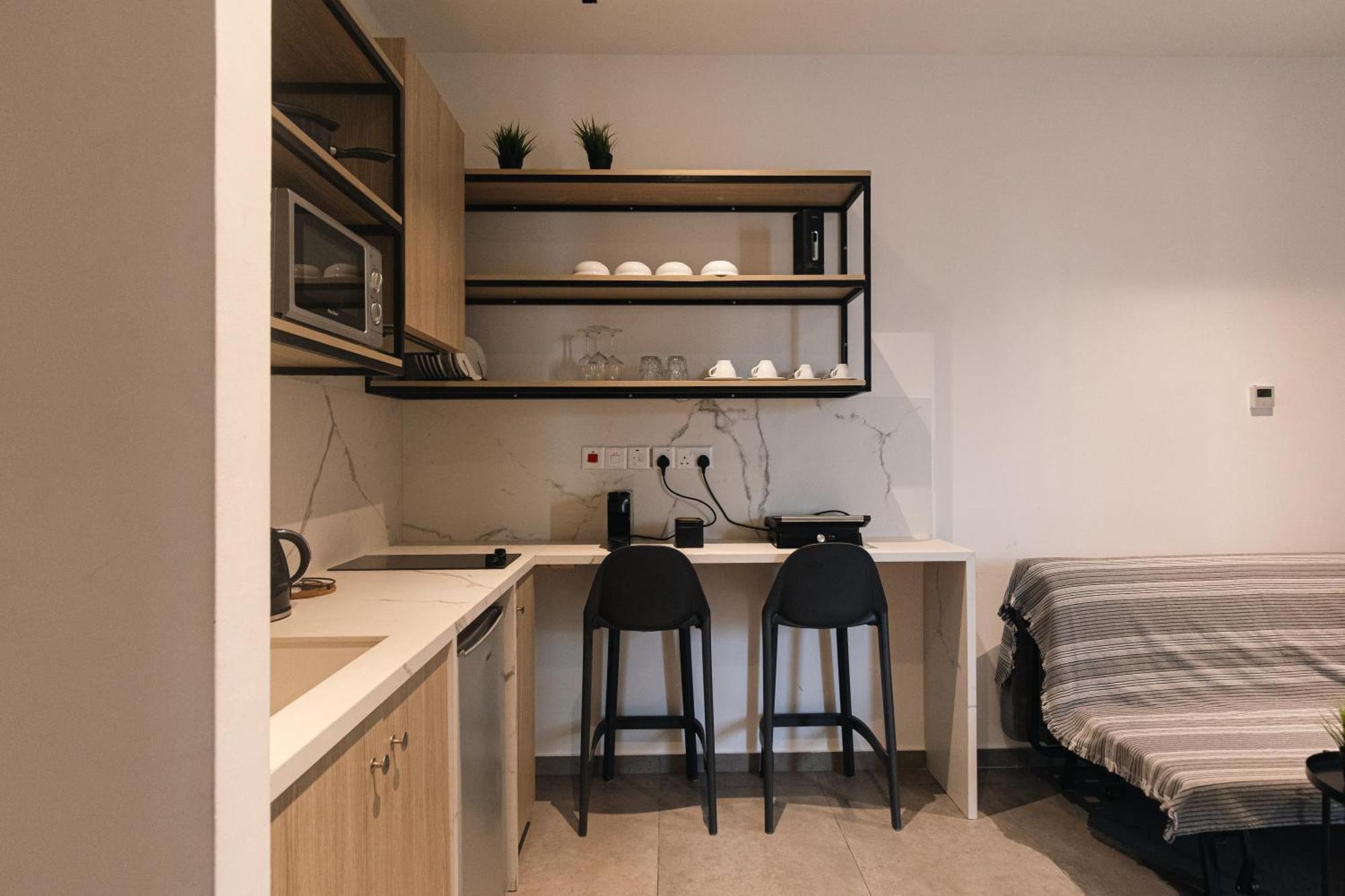 Caramela Luxury Apts Aya Napa Dış mekan fotoğraf